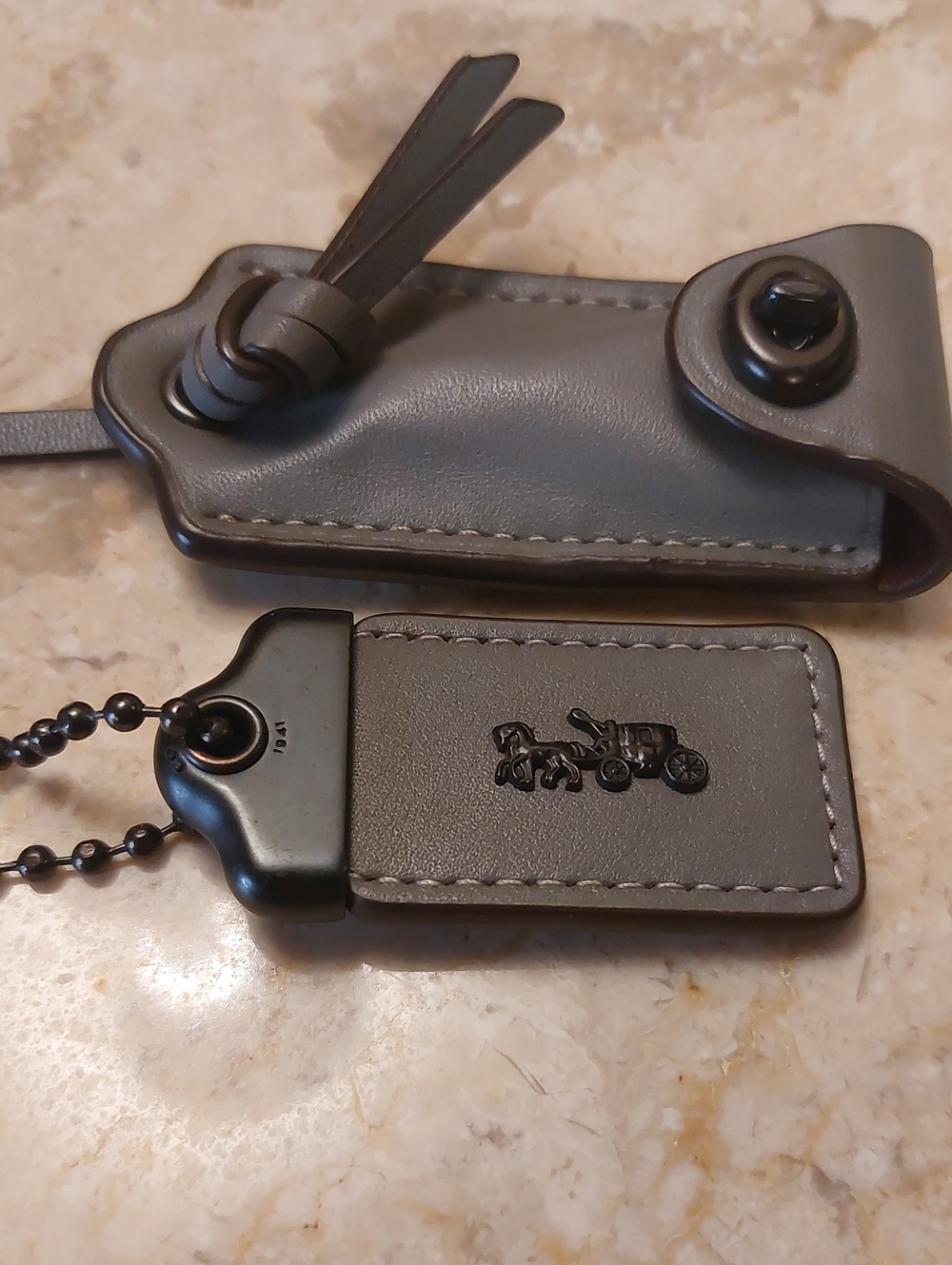 Coach 🐍1941 Exotic Python Clotchette & Hang Tag Heather Grey Gunmetal Rogue - Picture 2 of 8